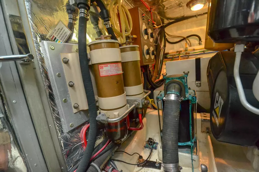 2001 Ocean Alexander 510 Classico