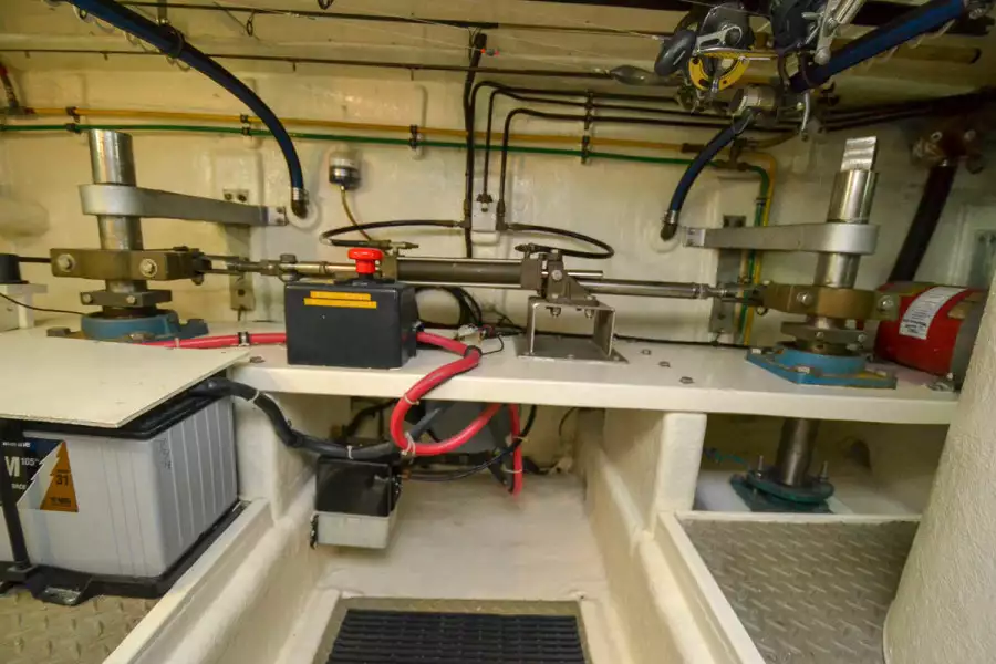 2001 Ocean Alexander 510 Classico