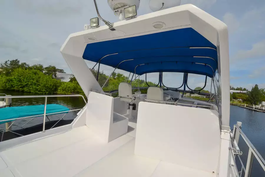 2001 Ocean Alexander 510 Classico