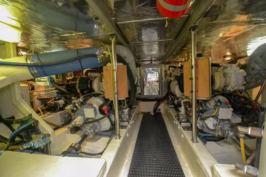 2001 Ocean Alexander 510 Classico