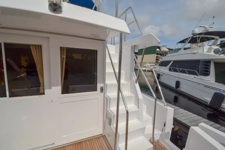 2001 Ocean Alexander 510 Classico