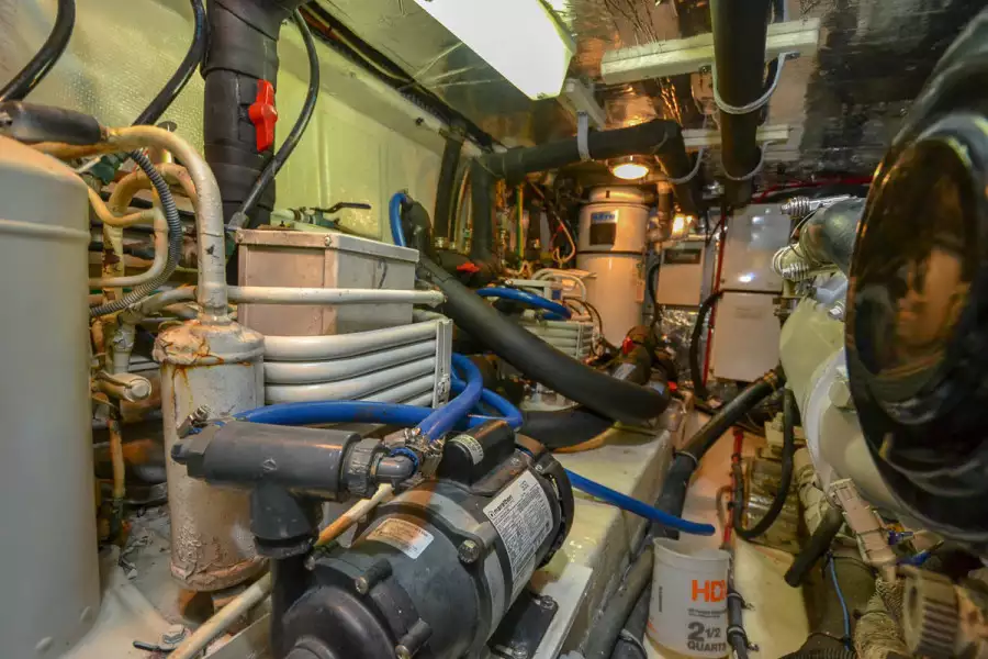 2001 Ocean Alexander 510 Classico