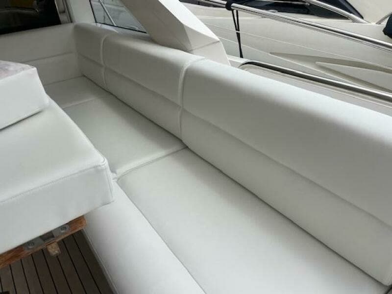 2015 Sunseeker Sport Yacht 68