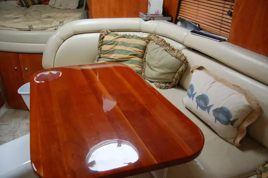 2004 Four Winns 328 Vista