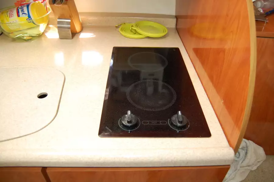 2004 Four Winns 328 Vista