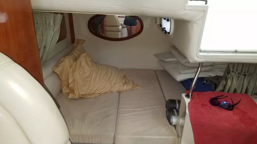 2004 Four Winns 328 Vista