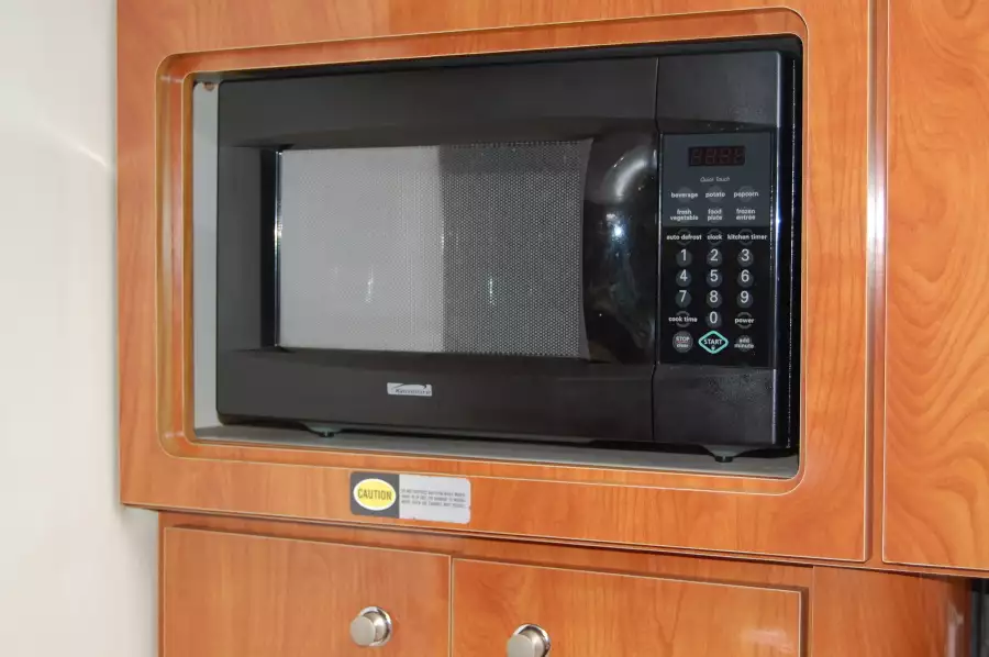 2004 Four Winns 328 Vista