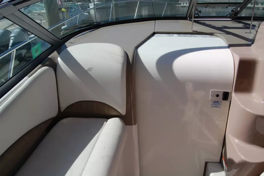 2004 Four Winns 328 Vista