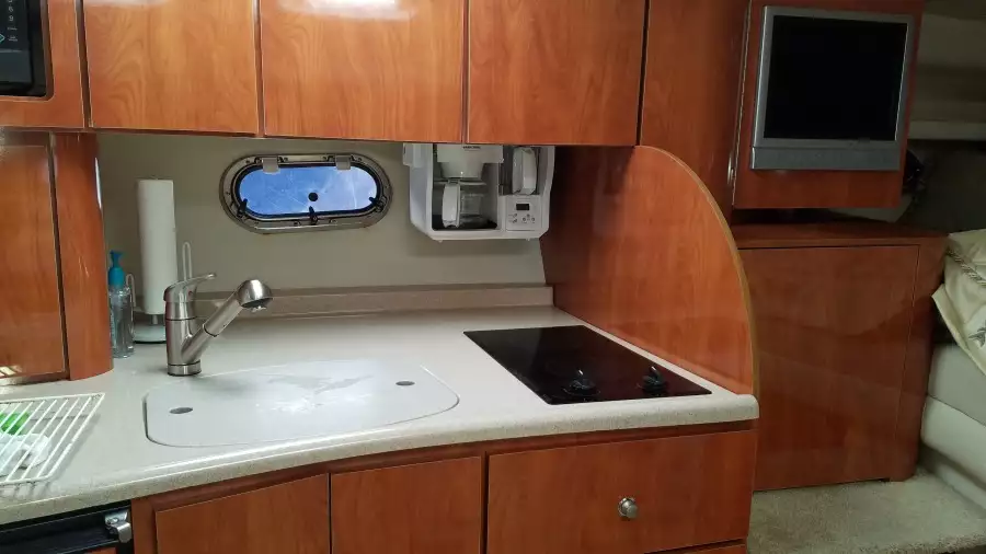 2004 Four Winns 328 Vista