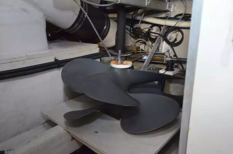 1999 Sea Ray 500 Sundancer