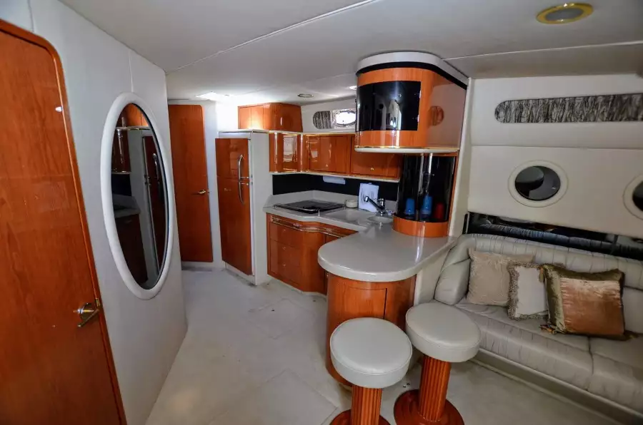 1999 Sea Ray 500 Sundancer