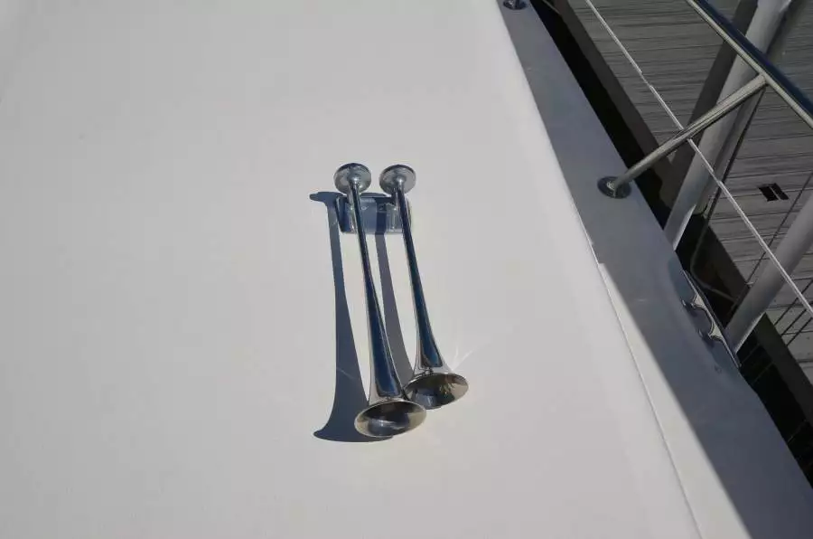 1999 Sea Ray 500 Sundancer