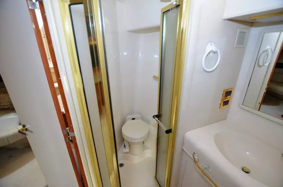 1999 Sea Ray 500 Sundancer