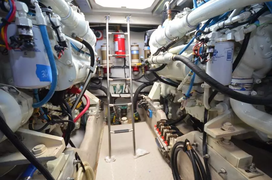 1999 Sea Ray 500 Sundancer