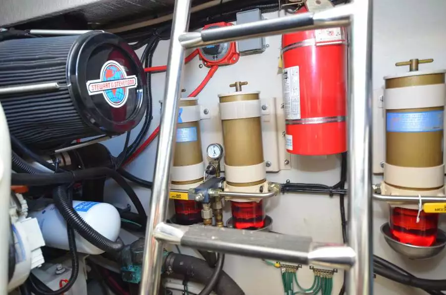 1999 Sea Ray 500 Sundancer