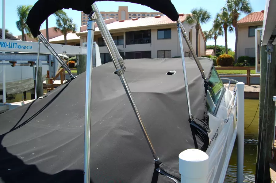 2011 Sea Ray 240 DA