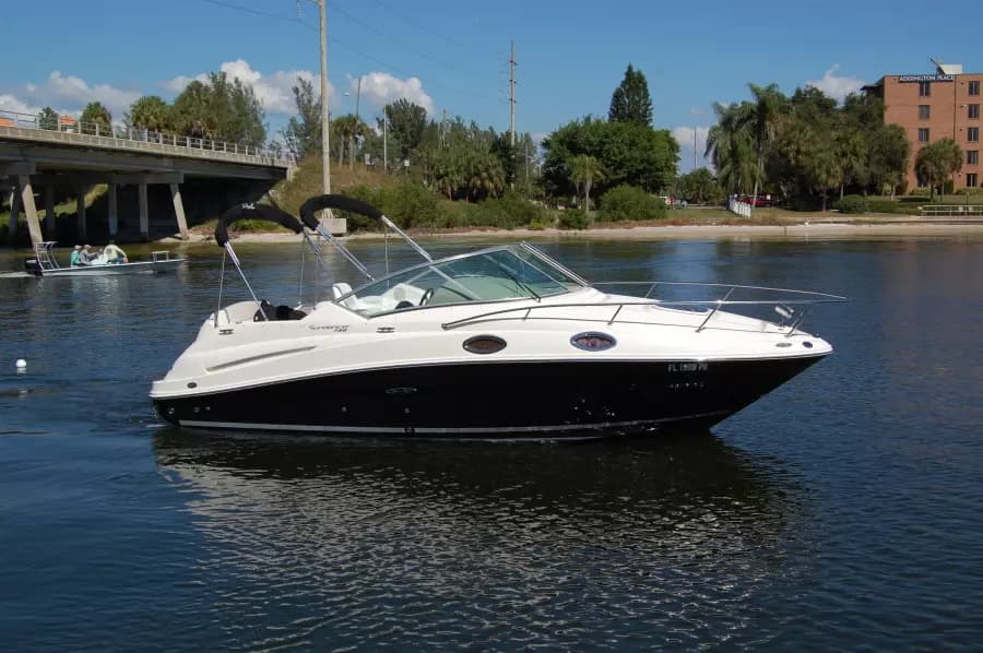 2011 Sea Ray 240 DA