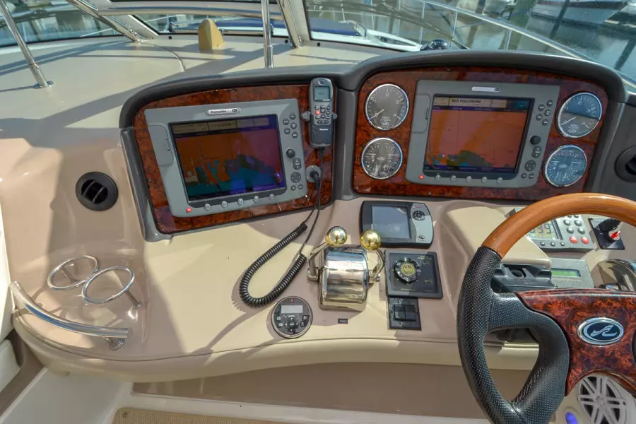 Raymarine E120