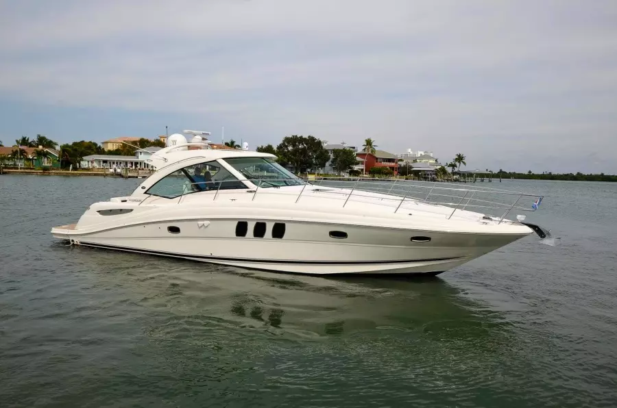 2011 Sea Ray 500 Sundancer