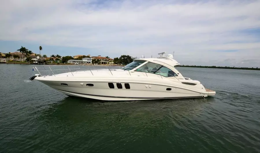 2011 Sea Ray 500 Sundancer