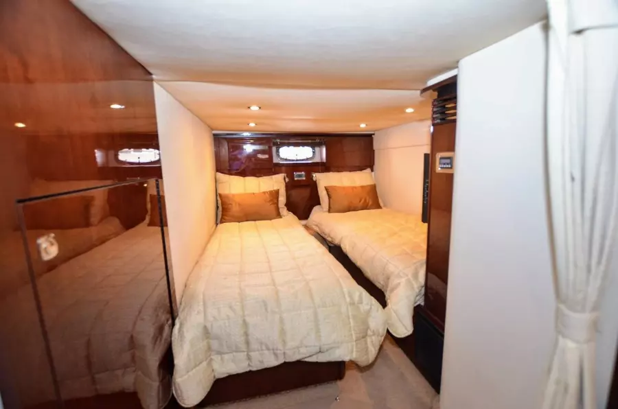 2011 Sea Ray 500 Sundancer