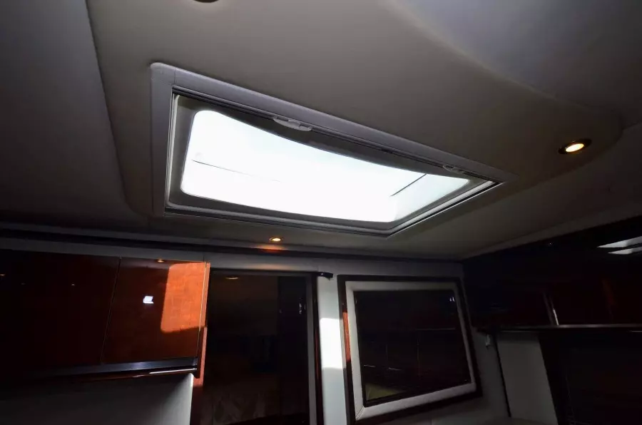 2011 Sea Ray 500 Sundancer