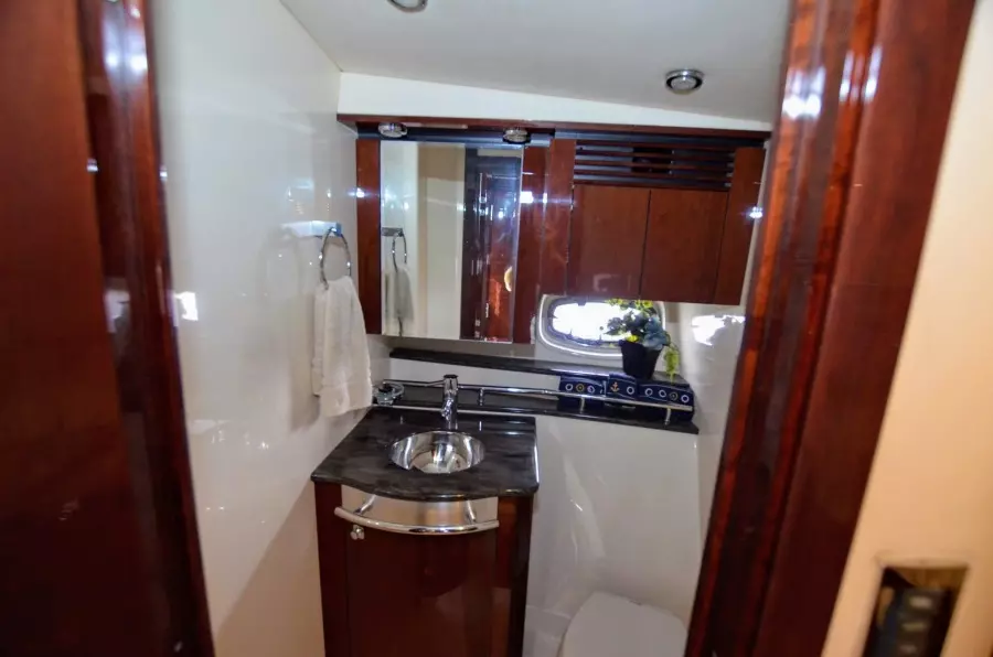 2011 Sea Ray 500 Sundancer