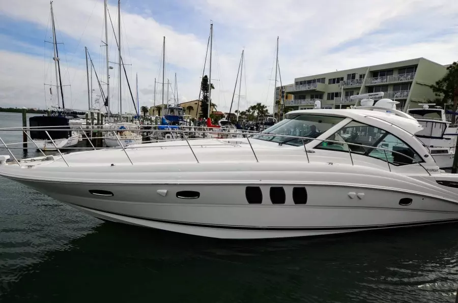 2011 Sea Ray 500 Sundancer