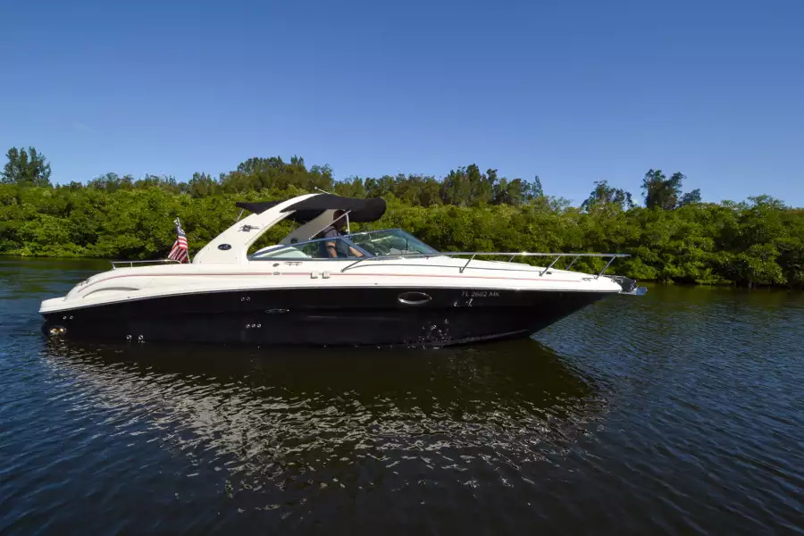 2004 Sea Ray 290 Sun Sport