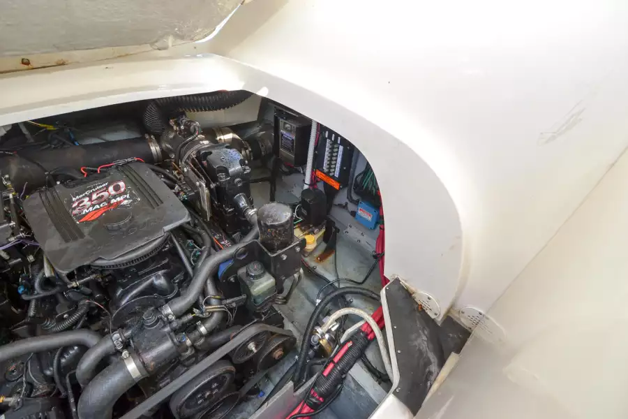 2004 Sea Ray 290 Sun Sport