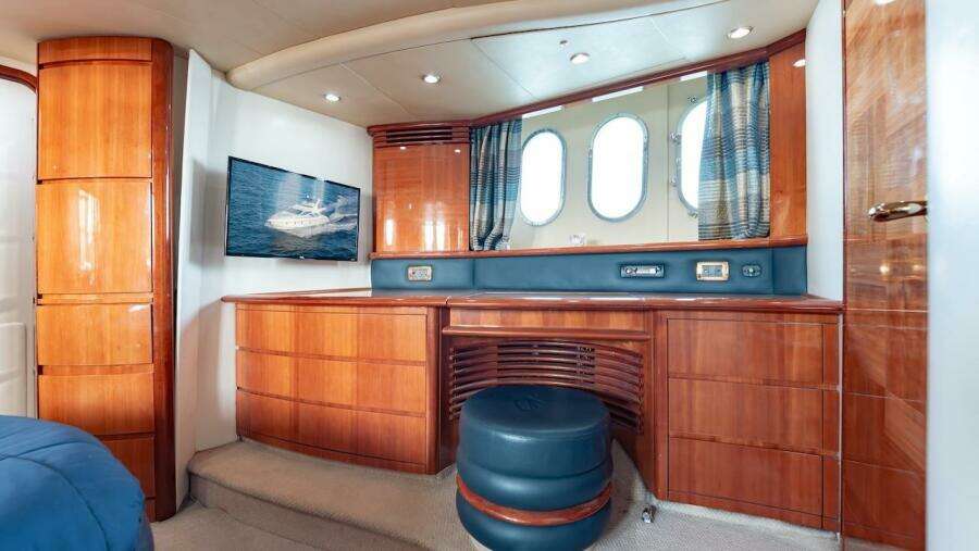 2007 Azimut Evolution