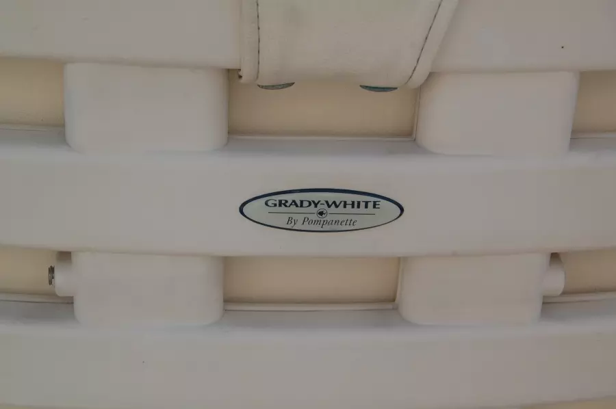 2003 Grady-White 228 Seafarer