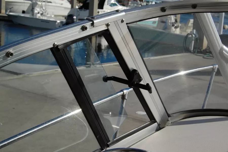 2003 Grady-White 228 Seafarer