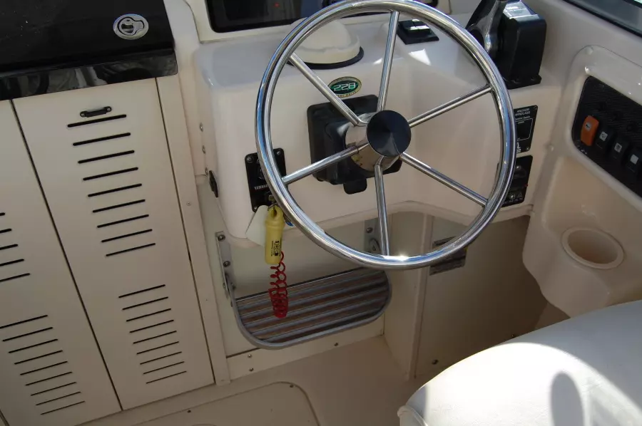 2003 Grady-White 228 Seafarer