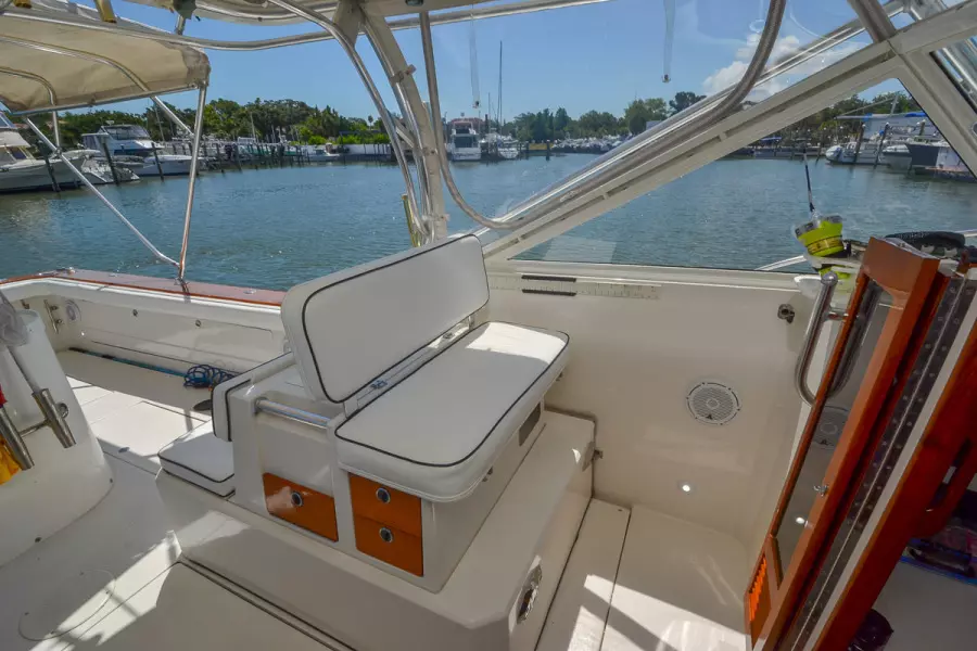 1995 Black Watch 36 Express