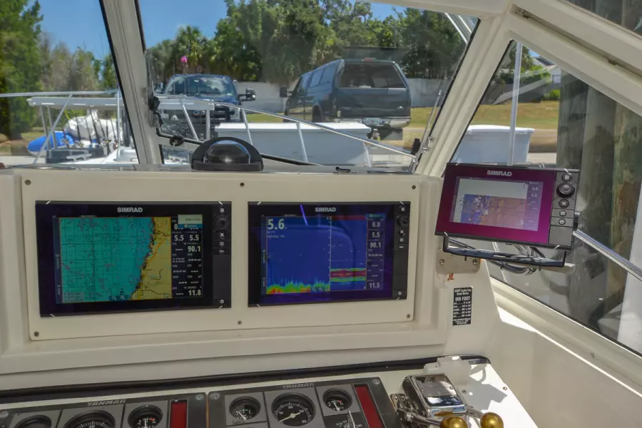 1995 Black Watch 36 Express