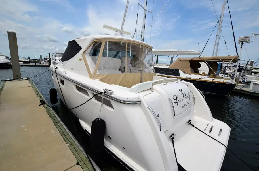 2008 Tiara Yachts 35 Sovran