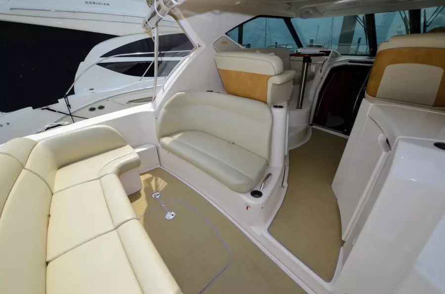 2008 Tiara Yachts 35 Sovran