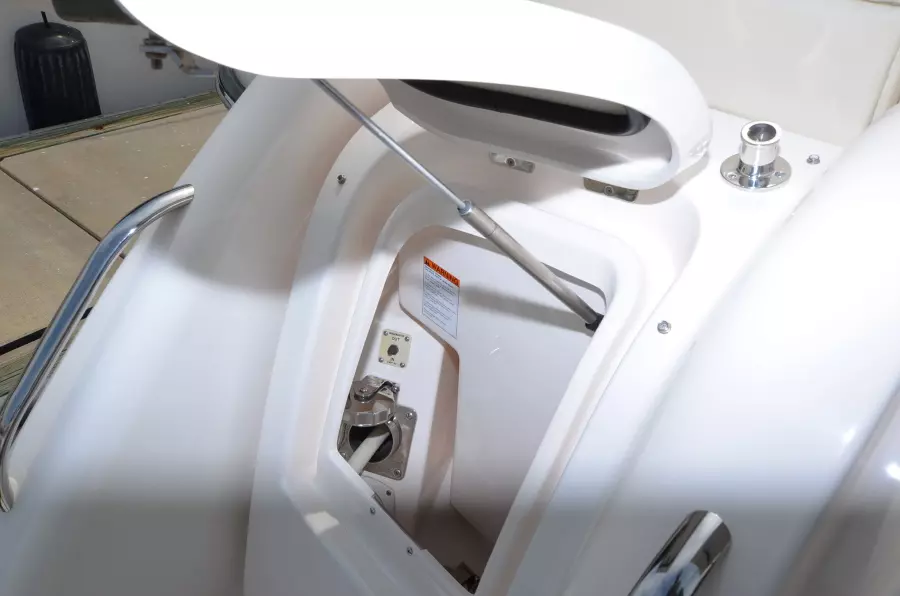 2008 Tiara Yachts 35 Sovran