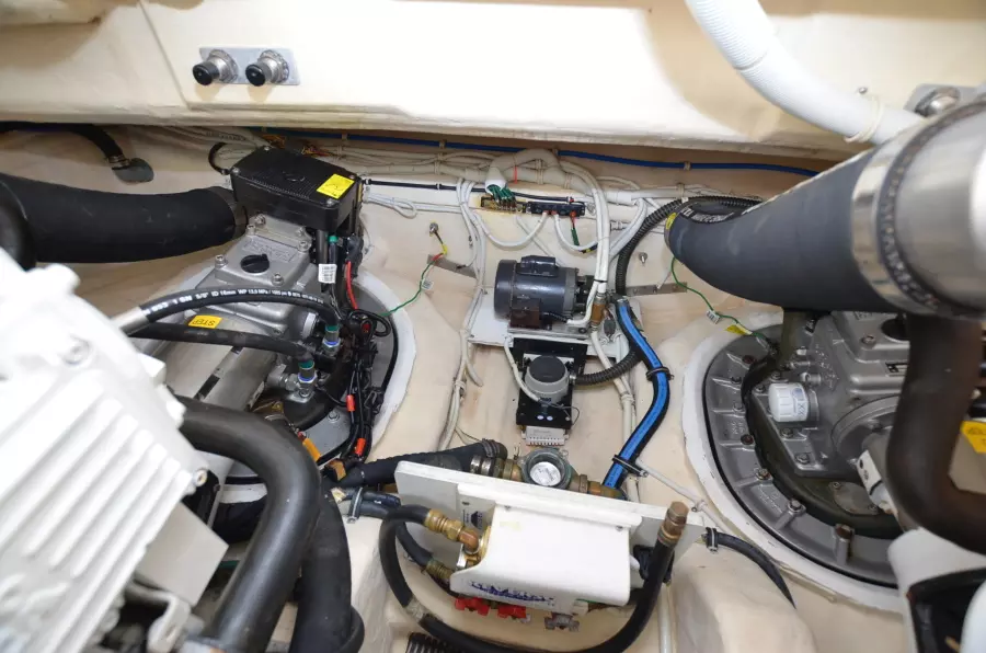 2008 Tiara Yachts 35 Sovran