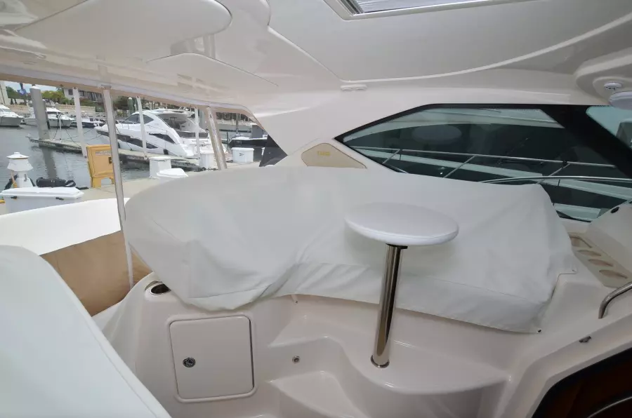2008 Tiara Yachts 35 Sovran