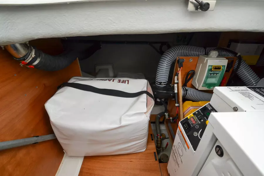 2015 Beneteau 34 Swift Trawler