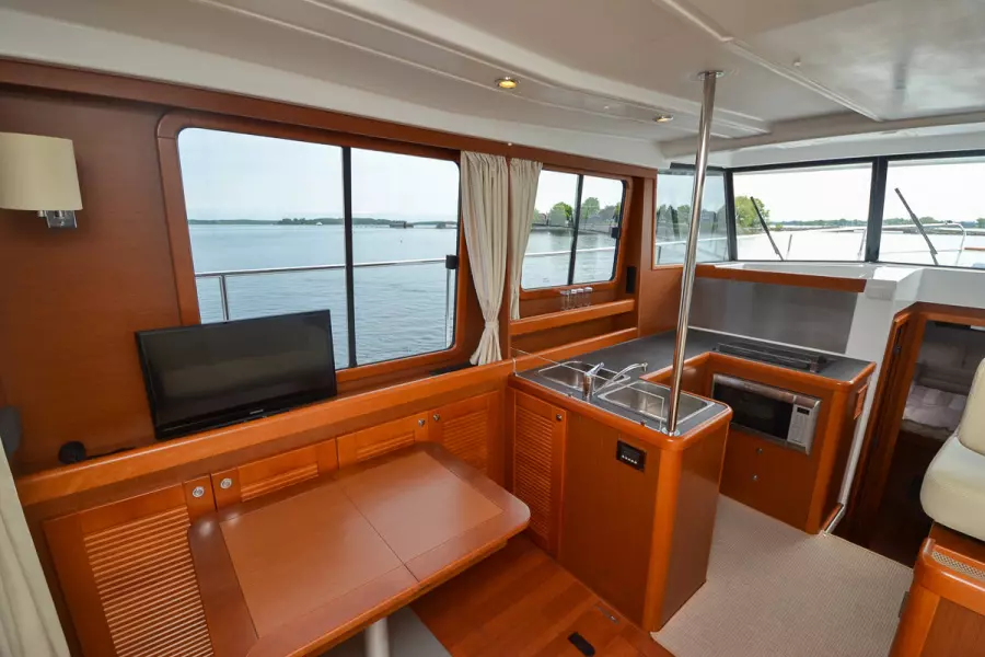 2015 Beneteau 34 Swift Trawler