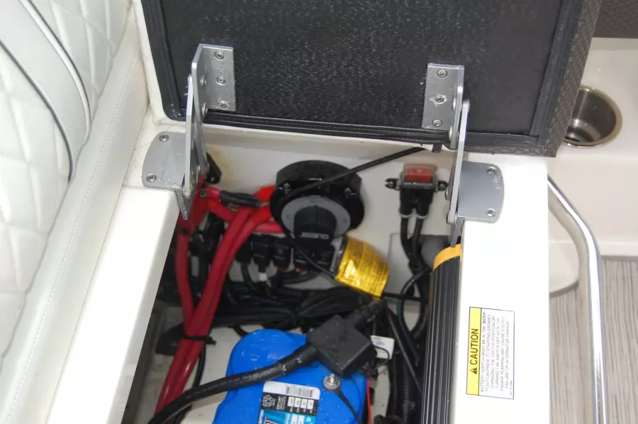 2016 Sea Ray 270 SDX-OB