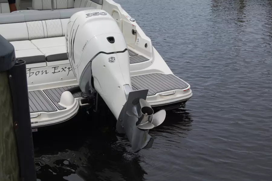 2016 Sea Ray 270 SDX-OB