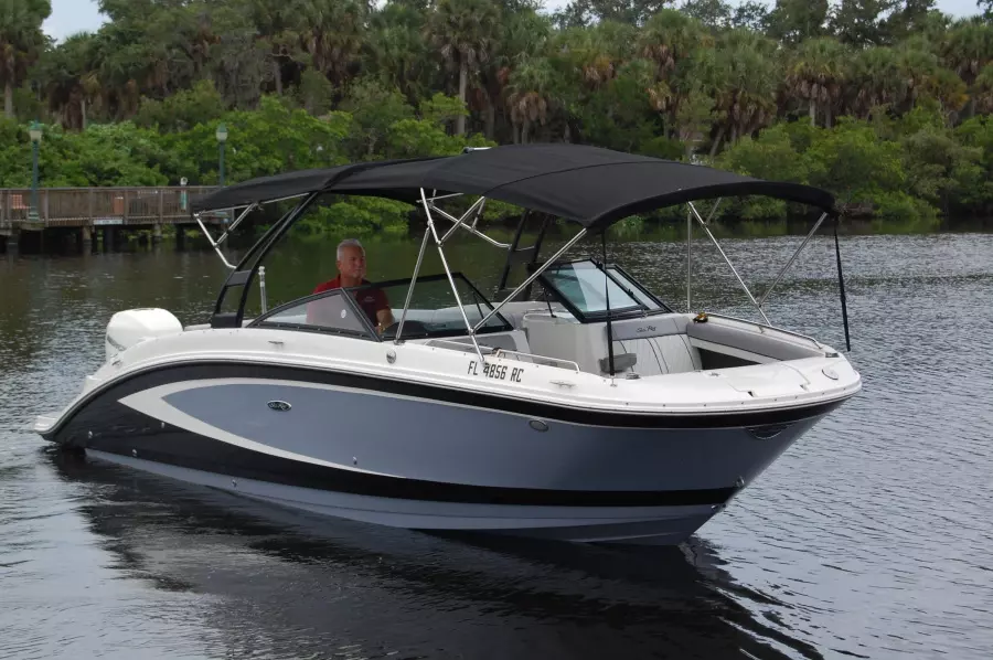 2016 Sea Ray 270 SDX-OB
