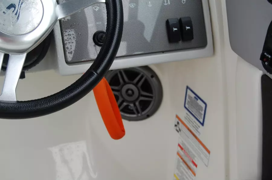 2016 Sea Ray 270 SDX-OB