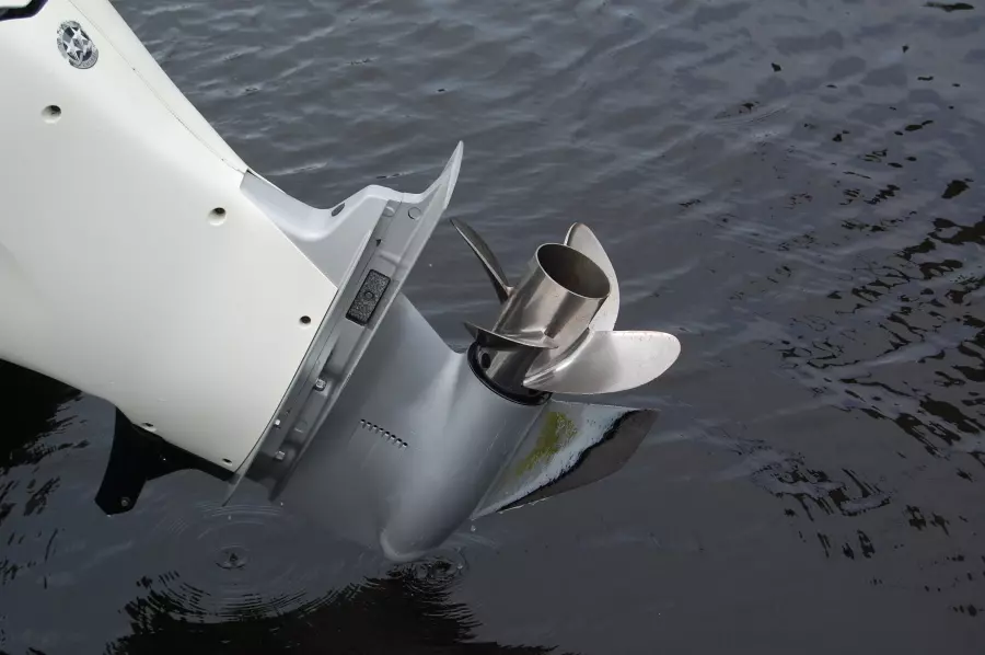 2016 Sea Ray 270 SDX-OB