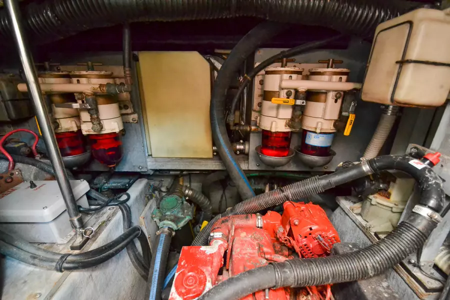 1994 Sea Ray 440 Sundancer