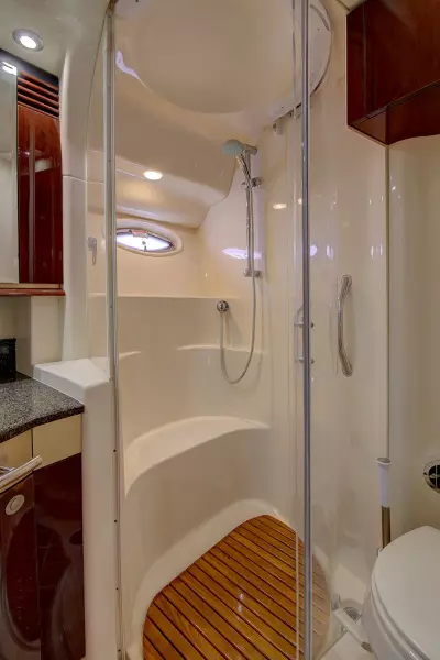 2007 Sea Ray 52 Sedan Bridge